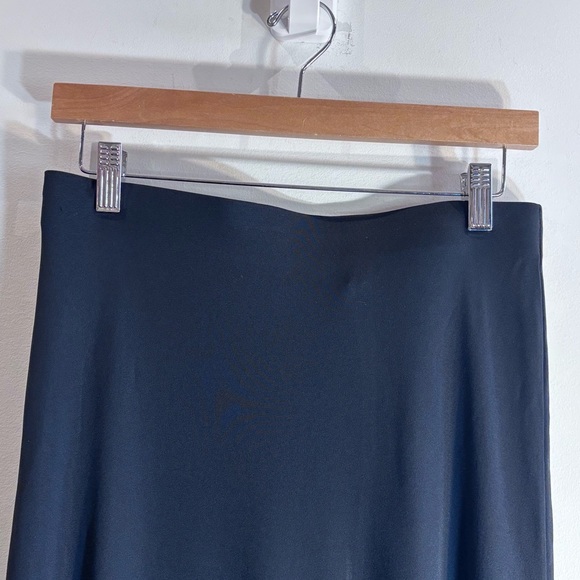 LA PERLA Sz 42 A-Line Elastic Waist Sheer Slip Made In Italy - Picture 2 of 6